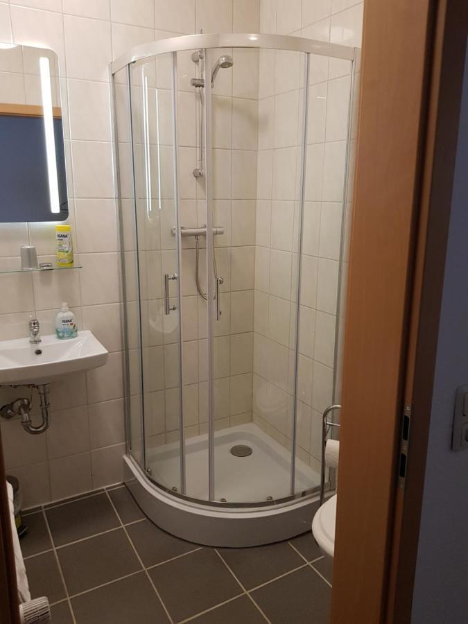 Hotel Zur Altstadt Calbe エクステリア 写真