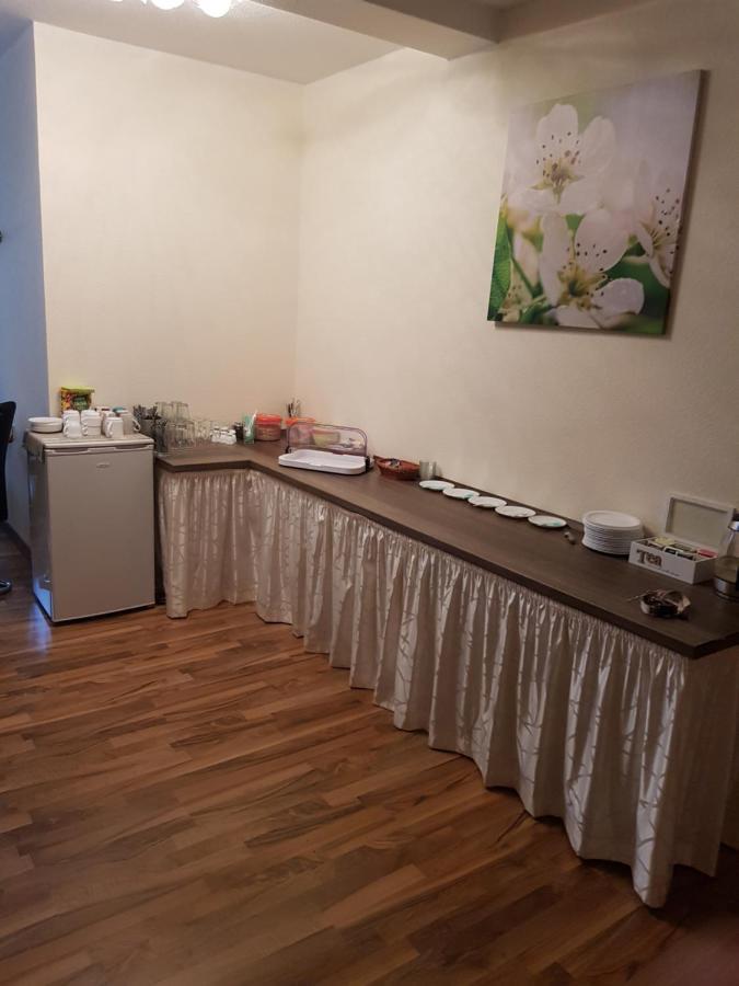 Hotel Zur Altstadt Calbe エクステリア 写真